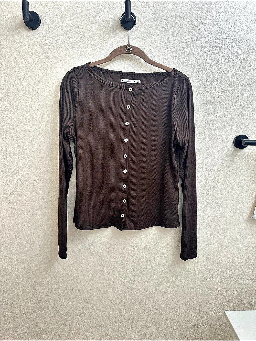 Abercrombie & Fitch Long-Sleeve Ribbed Button-Through Top Brown Medium
